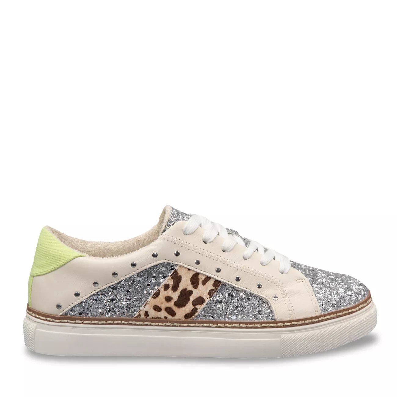 kalinda sneaker