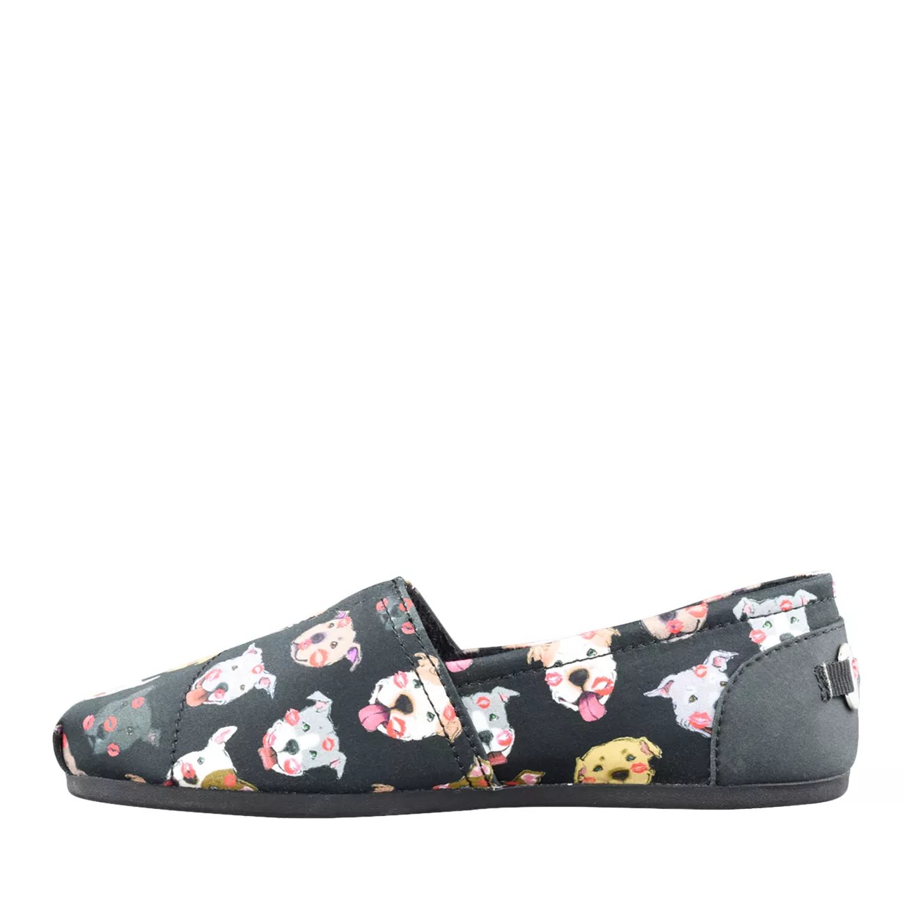 skechers bobs kiss a bull