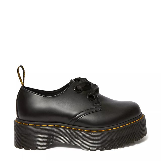 Dr. Martens UK Sizing Women's Holly Platform Oxford | DSW Canada