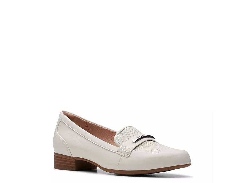 Shop Women s Loafers Save DSW Canada