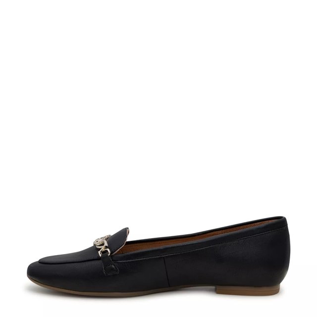 Naturalizer Women s Jemi Loafer in Black Size 6 Medium