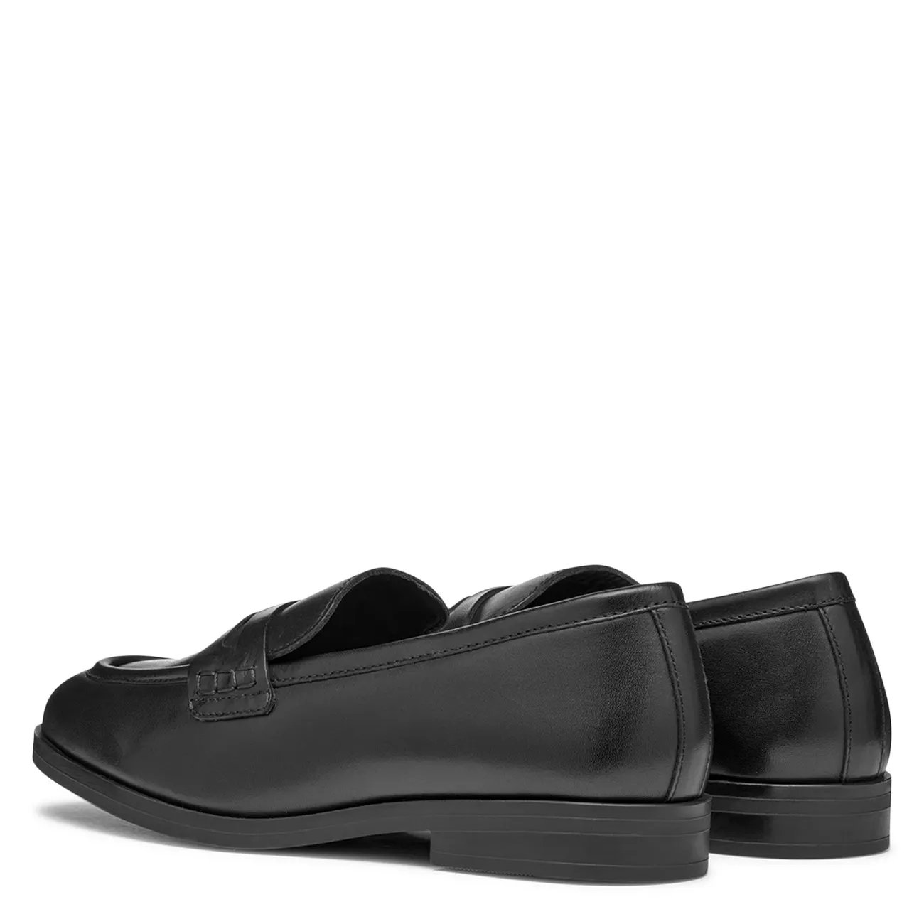 Women's D Clordie Loafer Leather