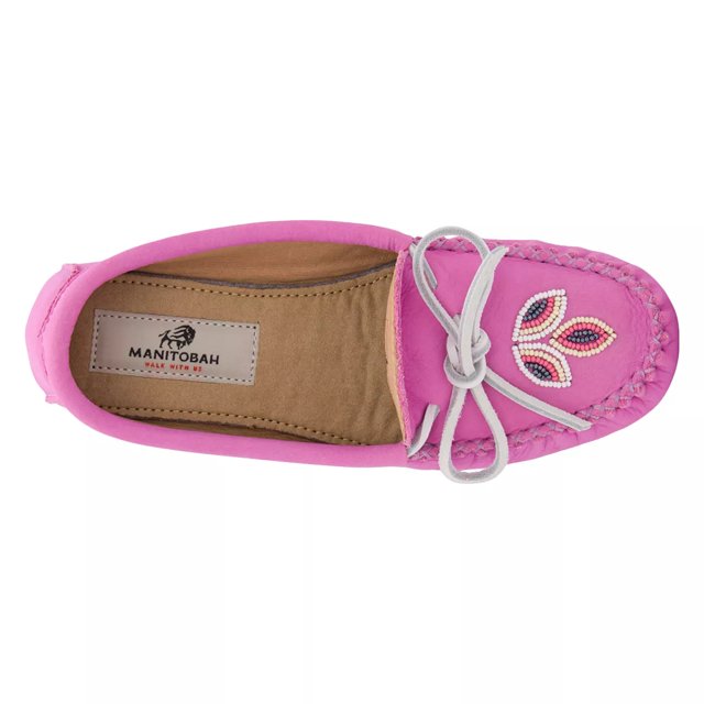 Pink mukluks 2025