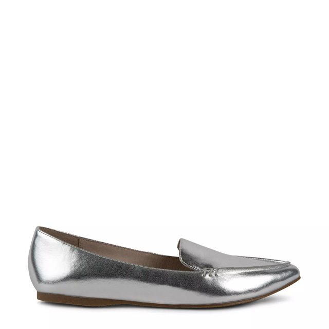 Steve madden feather l store