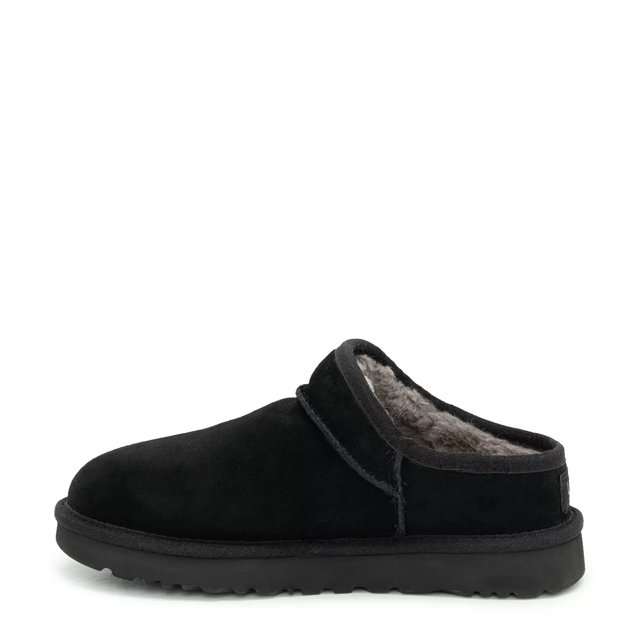 Ugg Women s Classic Slipper in Black Size 7 Medium