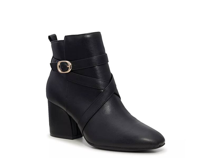 Black boots 2024 cyber monday