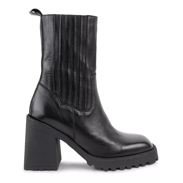 Steve madden women's hotsell comet ankle bootie