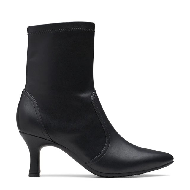 Clarks boots the bay hotsell