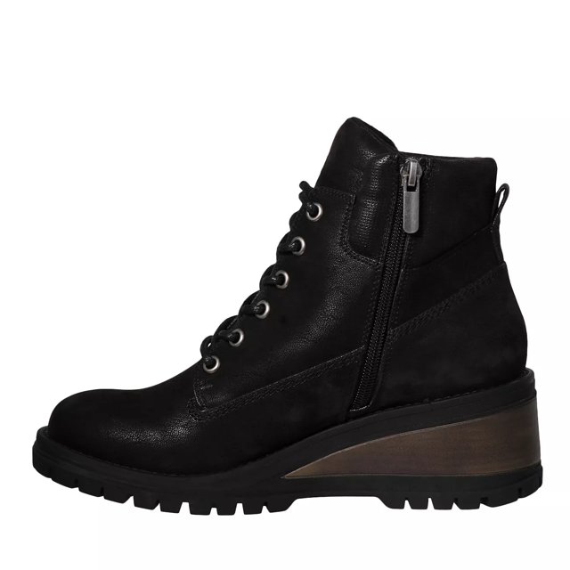 b 52 lug ankle boot