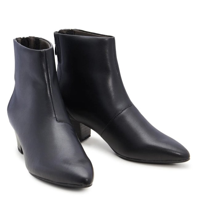 Ladies leather ankle boots size 5 store