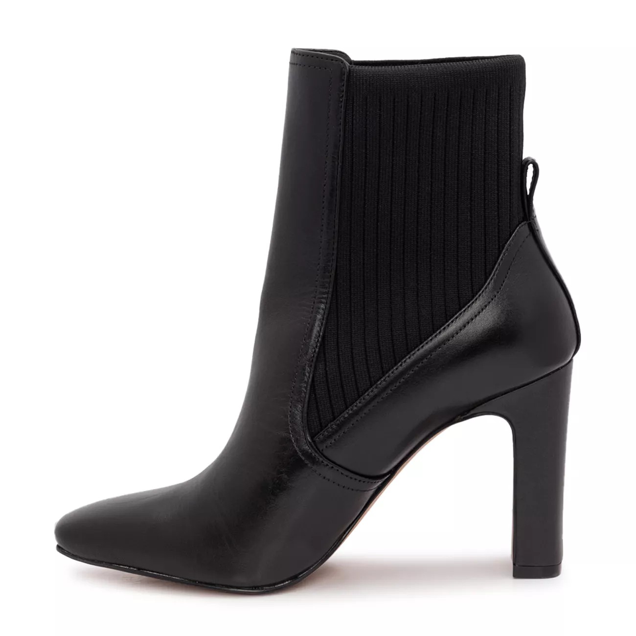 Sarlaa Ribbed Ankle Bootie