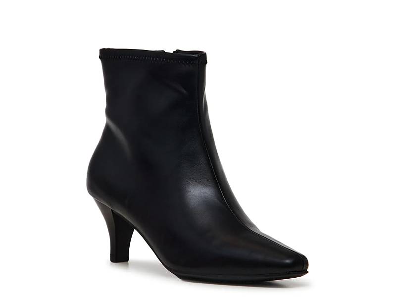Women's Ankle Boots & Booties: Shop Online & Save | The Shoe Co.