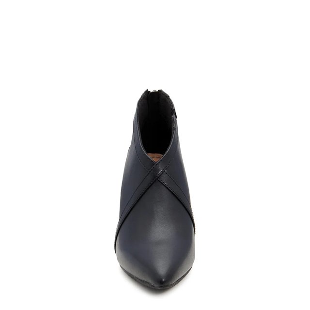 Clarks wide width booties best sale