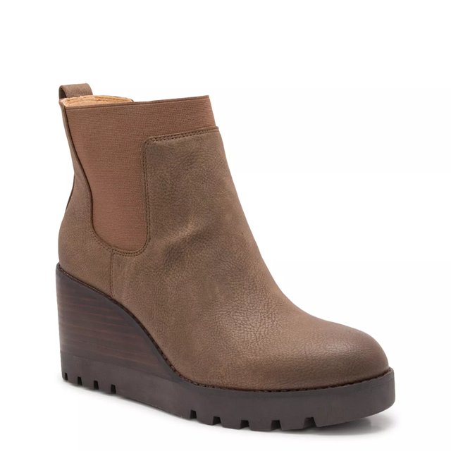 Crown Vintage Women s Marleen Wedge Chelsea Boot DSW Canada