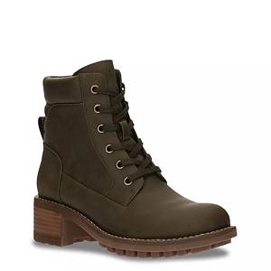 Brown hotsell fall booties