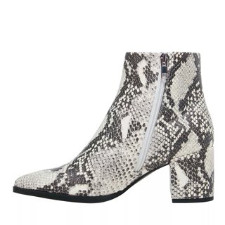 steve madden humble booties snake