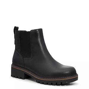 Flat chelsea boots on sale womens