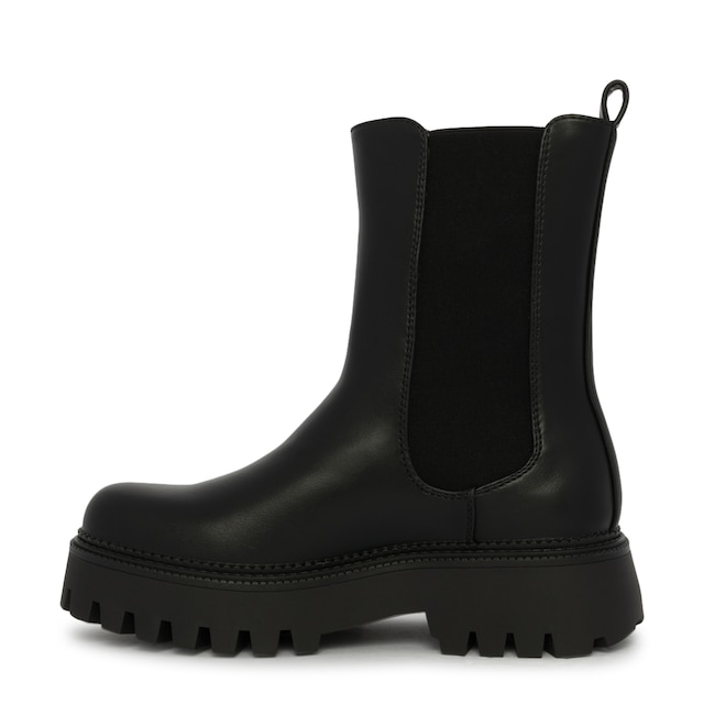 Steve Madden Briona Chelsea Boot | The Shoe Company