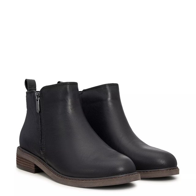 Dsw wide width best sale booties