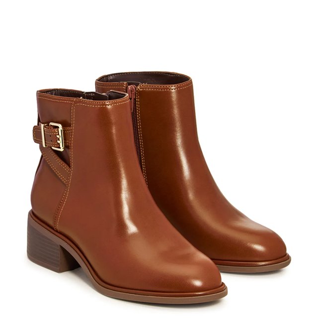 Kelly Katie Jeri Wide Width Bootie Brown 6.5