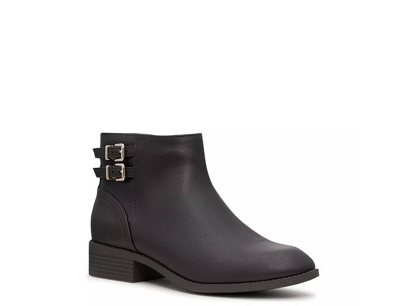 Dsw deals ca vionic