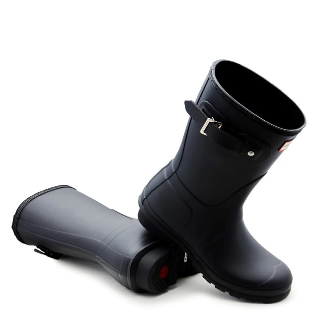 Black short hunter rain boots online