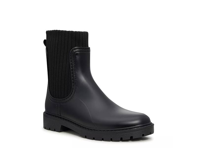 Wide width best sale rubber rain boots