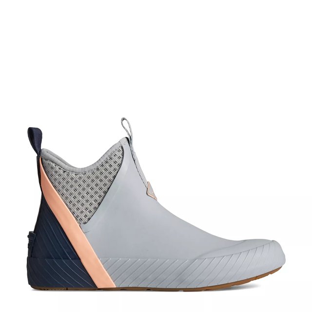 Cutwater shop deck boot