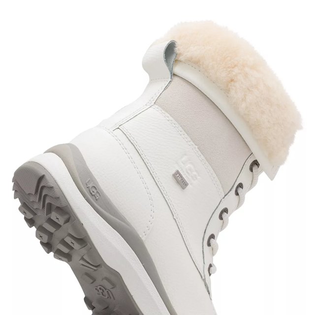 UGG Women s Waterproof Adirondack III Winter Boot DSW Canada