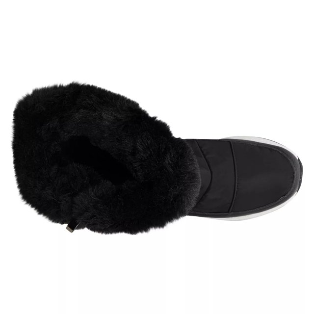 Winter boots with outlet side zipper