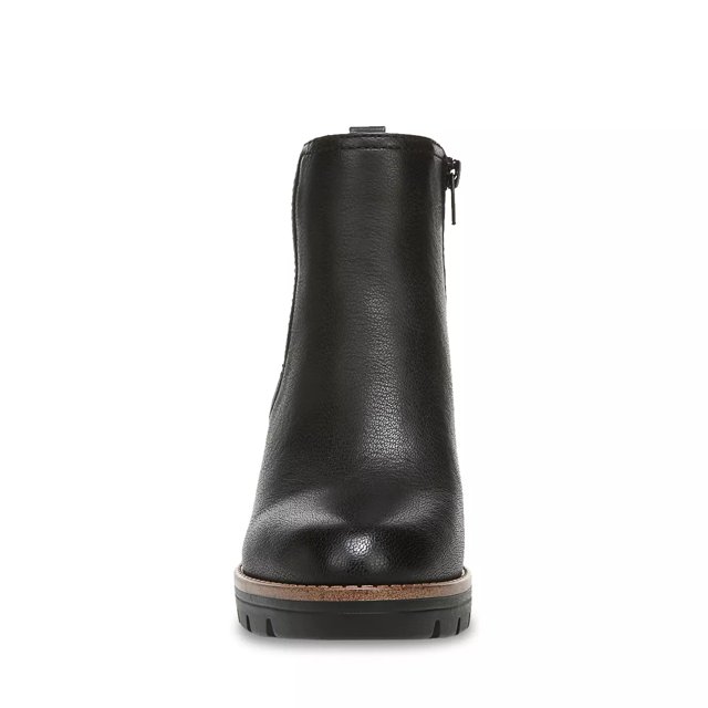 Naturalizer booties hotsell dsw