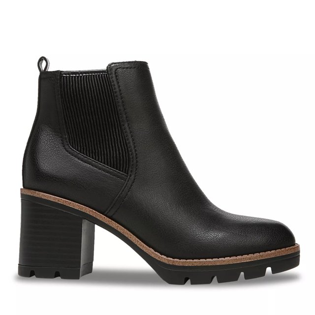 Naturalizer Madalynn Winter Chelsea Bootie | DSW Canada