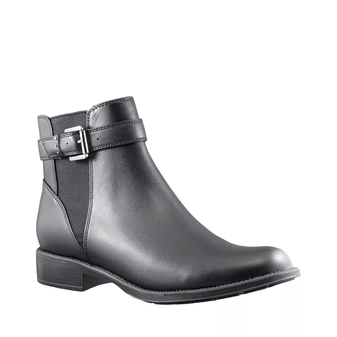 studio b by blondo chunky heel bootie