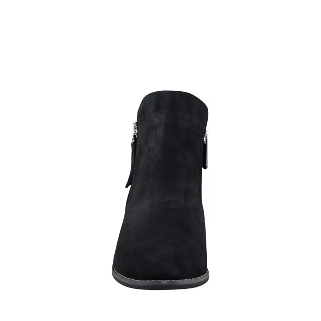 studio b by blondo chunky heel bootie