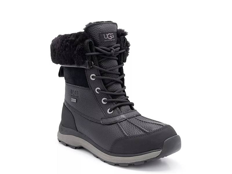 UGG Women's Classic Ultra Mini Winter Boot | DSW Canada