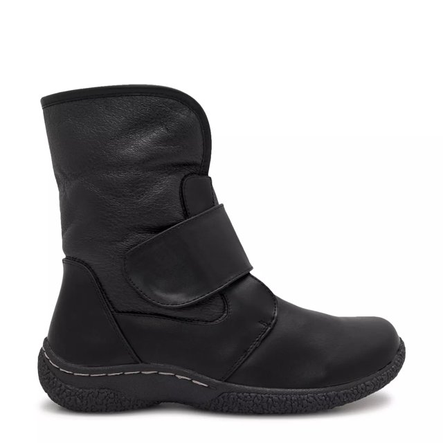 Elements Women's Teresa Waterproof Wide Width Winter Boot | The Shoe Company