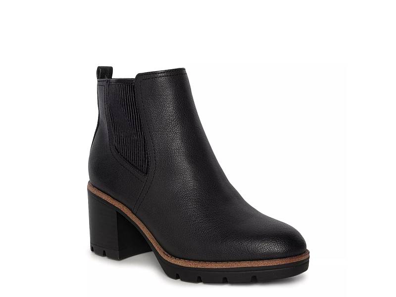 Aldo rain hotsell boots clearance