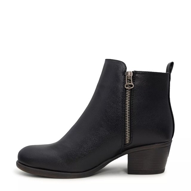 Taxi Linda Waterproof Wide Width Ankle Bootie | DSW Canada