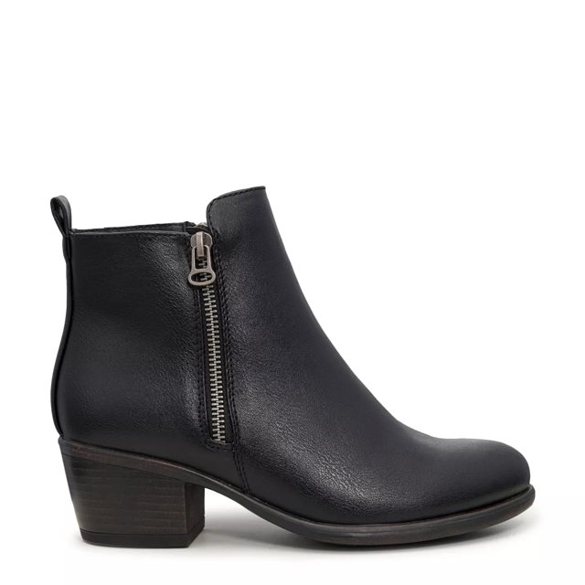 Taxi Linda Waterproof Wide Width Ankle Bootie | DSW Canada