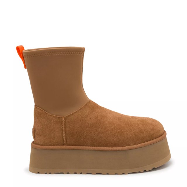UGG Classic Dipper Boots Women s Chestnut 10