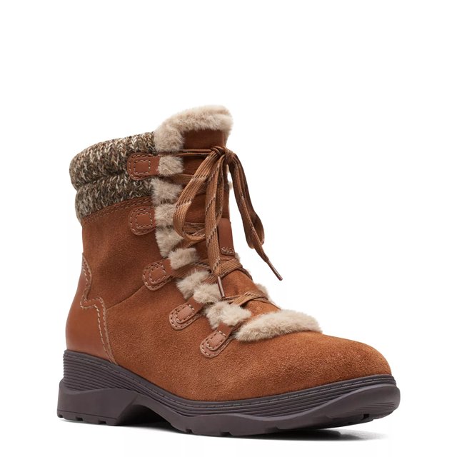 Clarks fur lined boots womens on sale