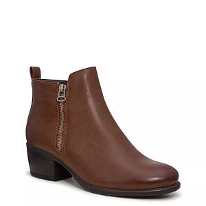 Women's Clearance Boots: Shop Online & Save