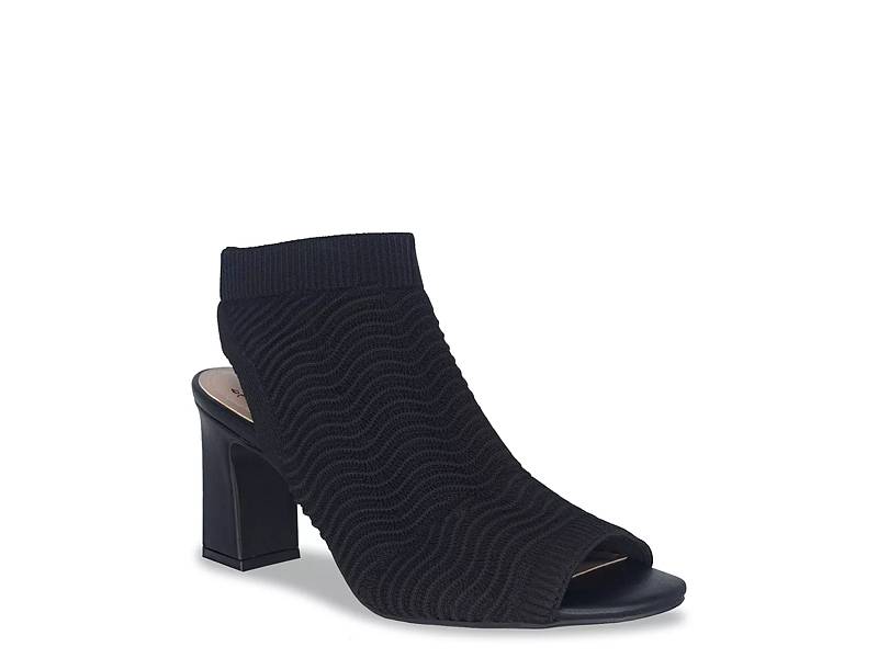 Black strappy heels dsw best sale