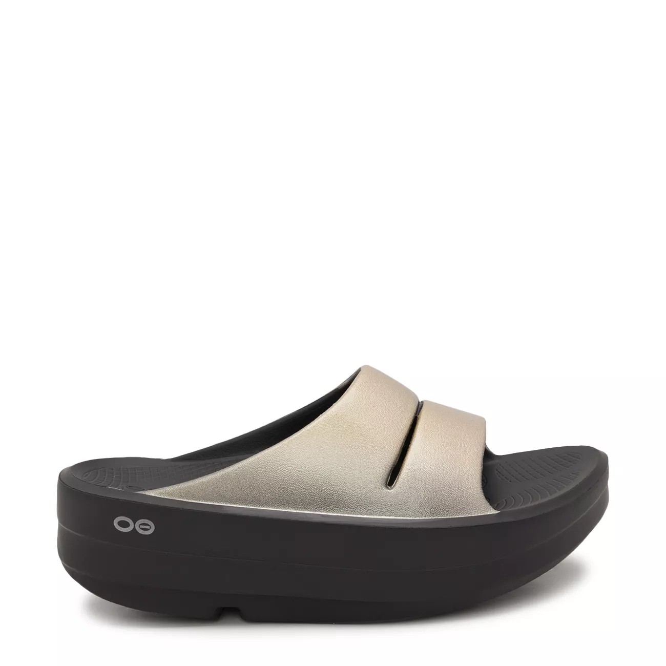 OOFOS Women's OOmega OOahh Luxe Platform Slide Sandal | DSW Canada