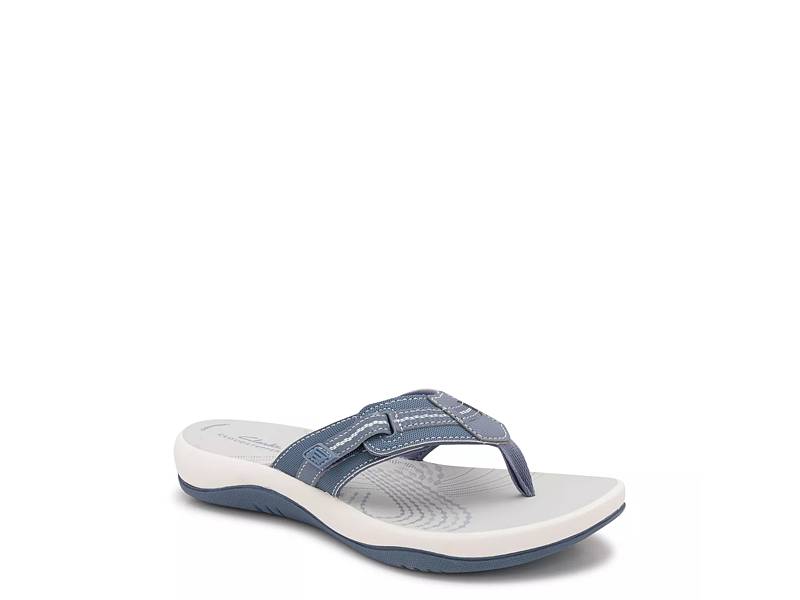 Crocs Women's Getaway Platform Flip-Flop Sandal | DSW Canada