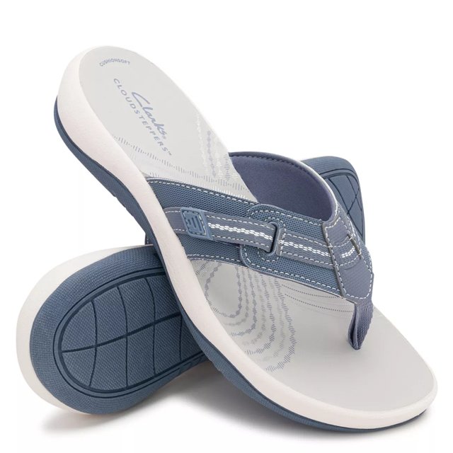 Clarks Women s Sunmaze Tide Flip Flop Sandal DSW Canada