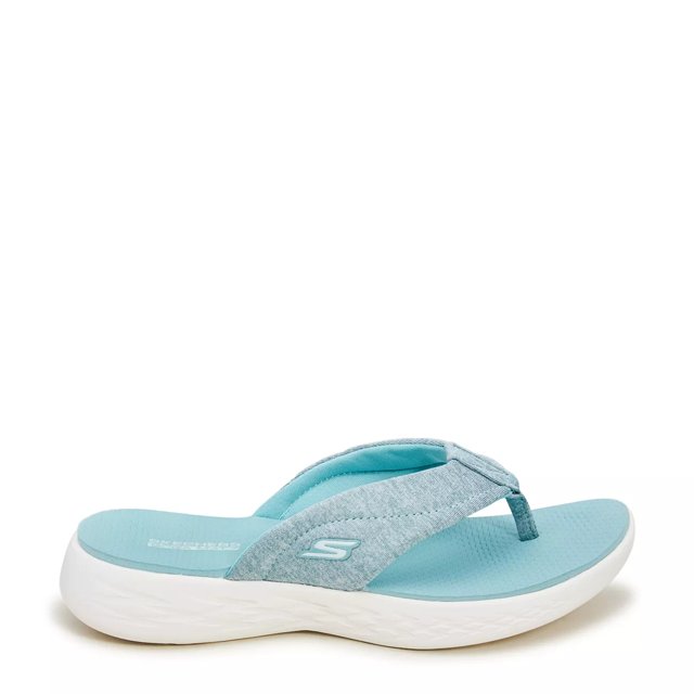 Skechers Women s On The Go 600 Ideal Sandal in Aqua Size 10 Medium