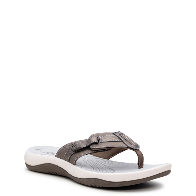 Clarks Women's Sunmaze Sky Sandal | The Shoe Company