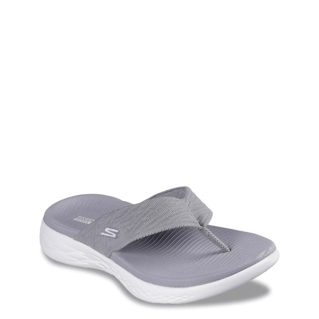 Skechers Women s On The Go 600 Sunny Flip Flop DSW Canada