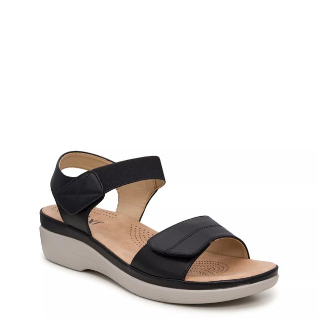 Taxi sandals 2025